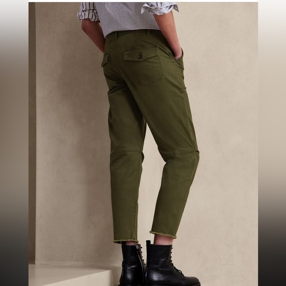 Banana Republic Factory Pants - Banana Republic Girlfriend Chino.